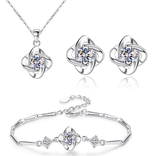 Seren Clover Loop Set | White Gold